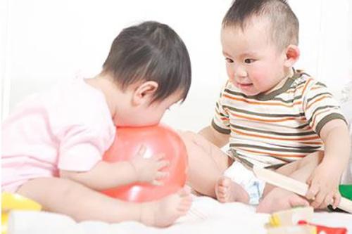 小儿多动症疾病的病因有哪些呢