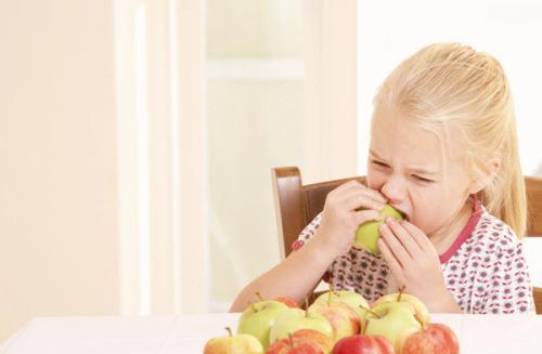 自闭症患儿有什么症状表现呢?